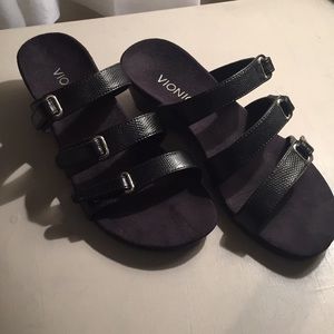 Vionic Women’s Sandals